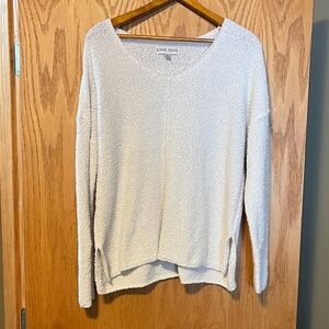 Knox Rose Women's Soft Cream V-Neck Sweater